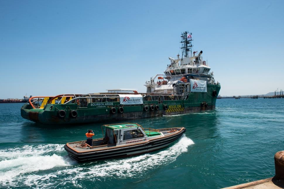 BourbonArgos-afvaart9mei2015-GabrieleFrancoisCasini-MSF145754_Medium